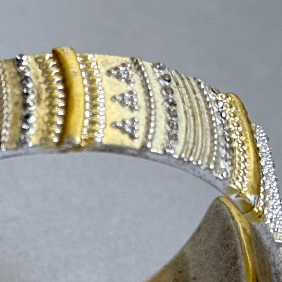 VINTAGE LUCKY BRAND Bracelet Cuff Hinge Clamp Silver Gold Rhinestones Boho (6) - Picture 3 of 7